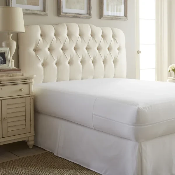 Home Collection Premium Bed Bug Proof Zippered Mattress Protector